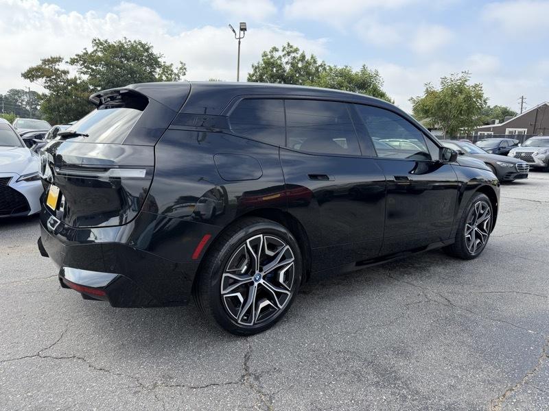 BMW iX xDrive50 2024