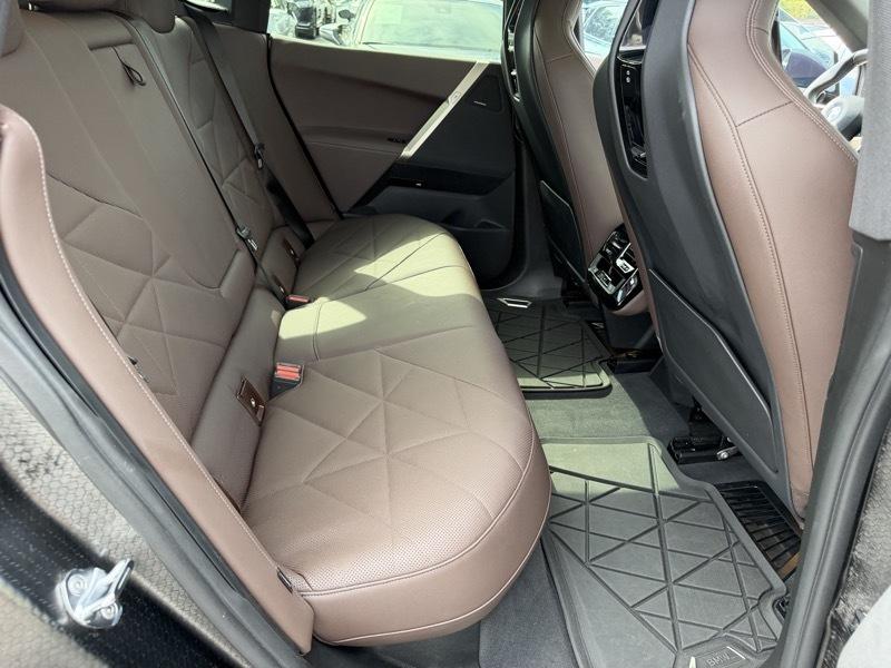 BMW iX xDrive50 2024