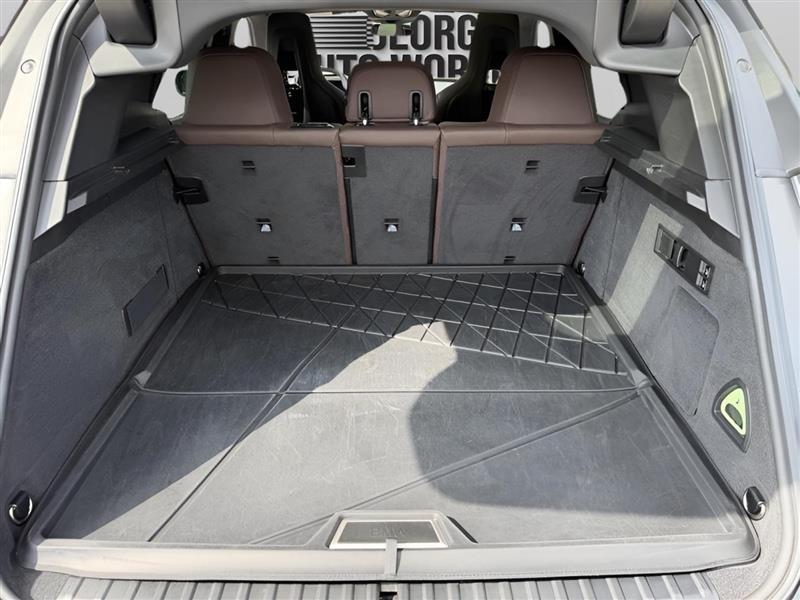 BMW iX xDrive50 2024