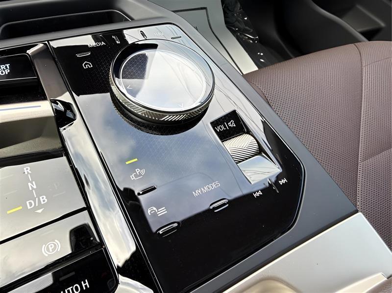 BMW iX xDrive50 2024