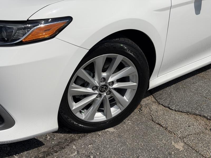 Toyota Camry LE 2021