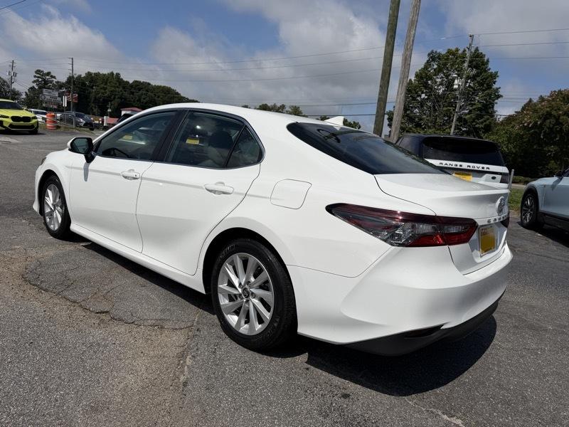 Toyota Camry LE 2021