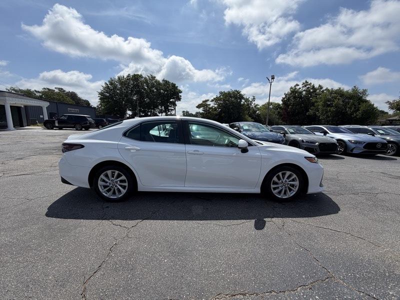 Toyota Camry LE 2021