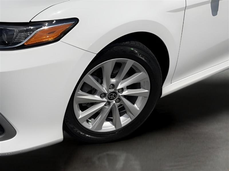 Toyota Camry LE 2021
