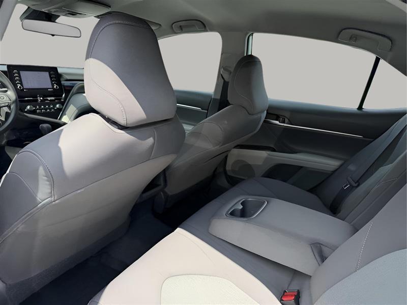 Toyota Camry LE 2021