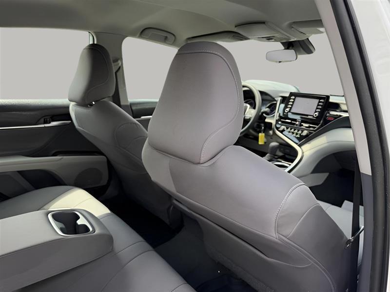Toyota Camry LE 2021