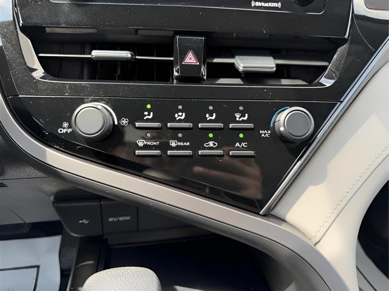 Toyota Camry LE 2021