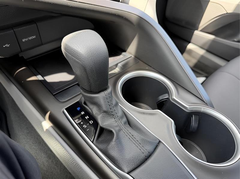 Toyota Camry LE 2021