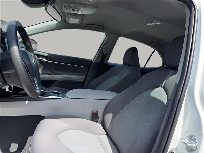 Toyota Camry LE 2021
