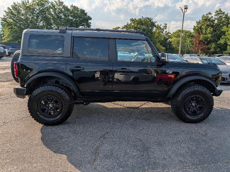 Ford Bronco Base 4-Door w/Advanced 2022