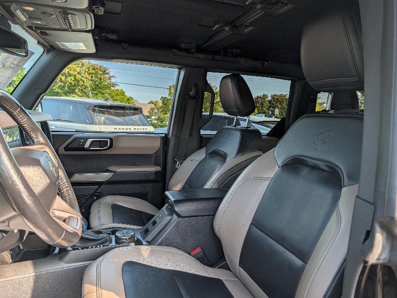 Ford Bronco Base 4-Door w/Advanced 2022