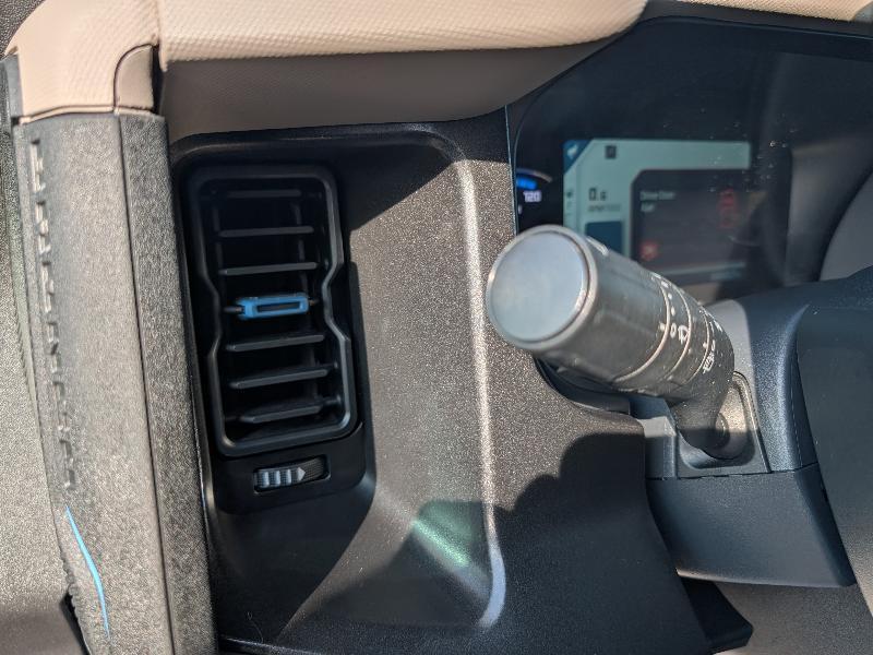 Ford Bronco Base 4-Door w/Advanced 2022