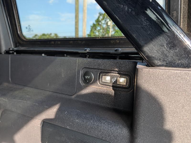 Ford Bronco Base 4-Door w/Advanced 2022