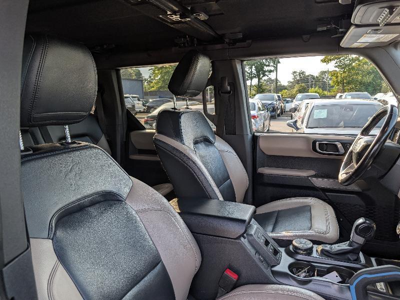 Ford Bronco Base 4-Door w/Advanced 2022