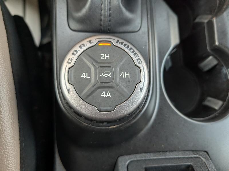 Ford Bronco Base 4-Door w/Advanced 2022