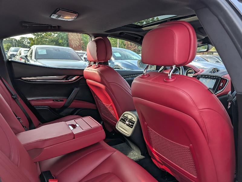 Maserati Ghibli S 2018