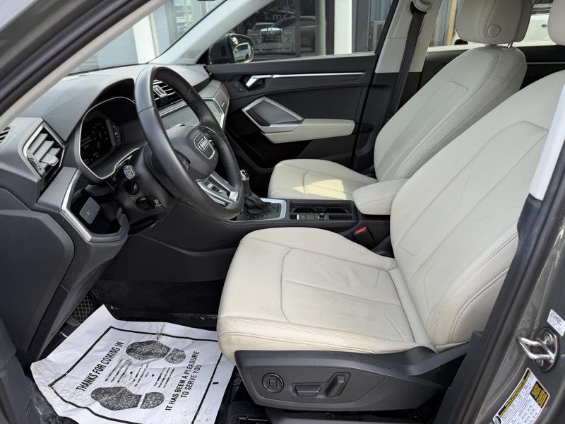 Audi Q3 Premium 40 TFSI quattro 2022