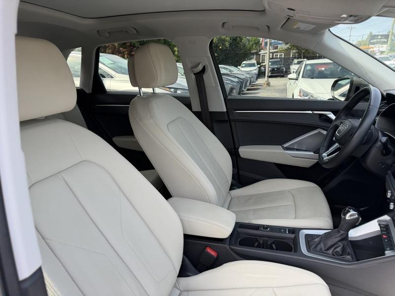 Audi Q3 Premium 40 TFSI quattro 2022