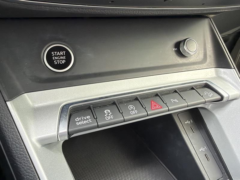 Audi Q3 Premium 40 TFSI quattro 2022