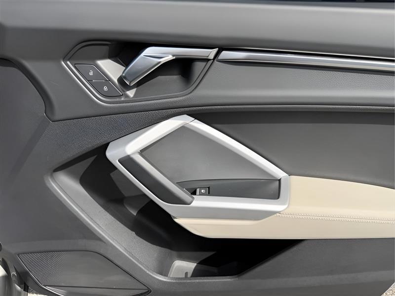 Audi Q3 Premium quattro 2022