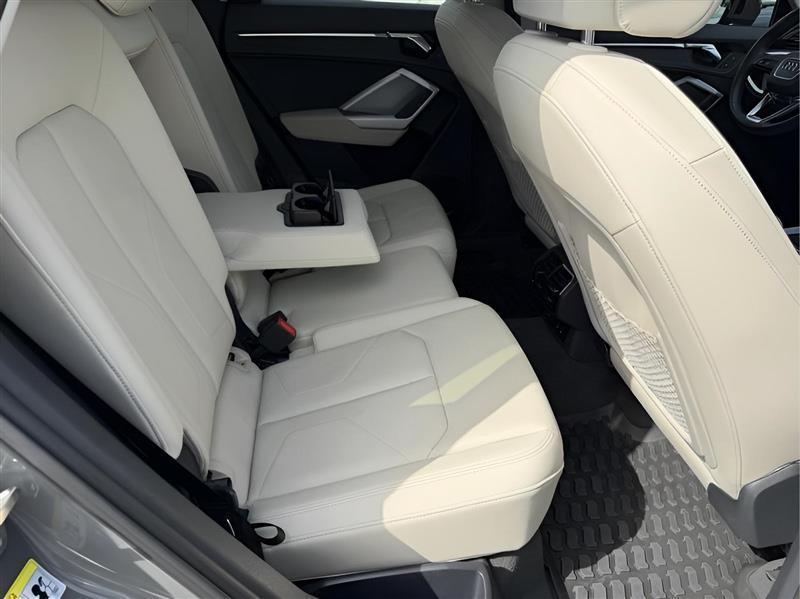 Audi Q3 Premium quattro 2022