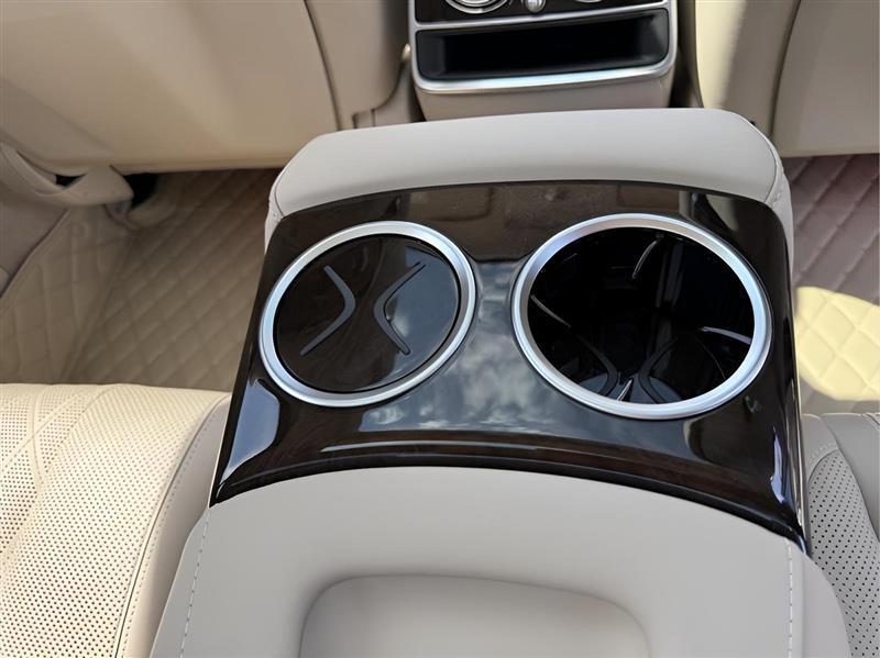 Mercedes-Benz S-Class S550 2015