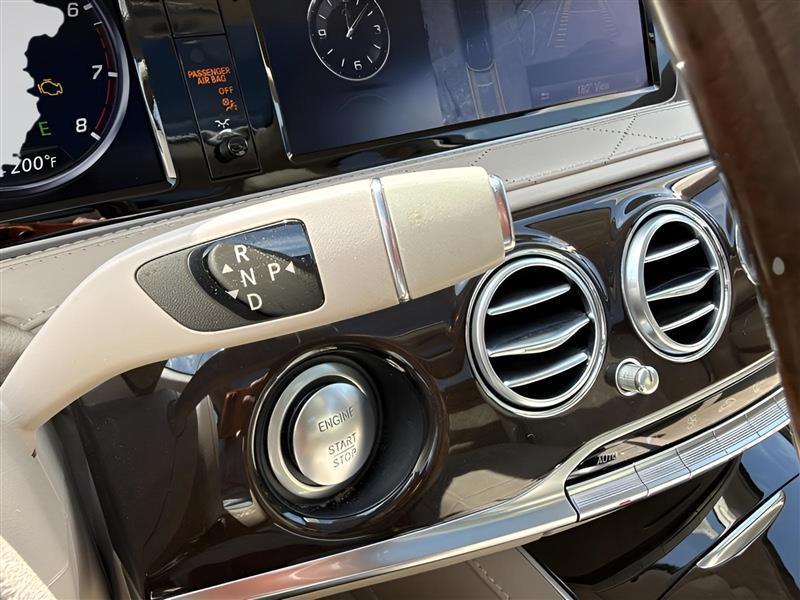 Mercedes-Benz S-Class S550 2015