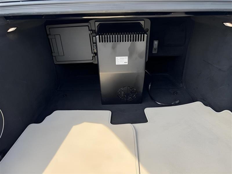 Mercedes-Benz S-Class S550 2015