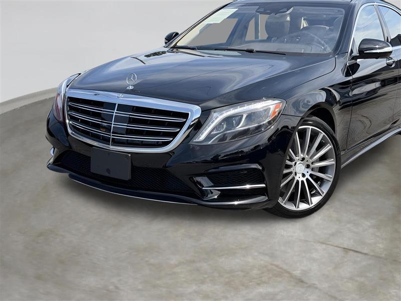 Mercedes-Benz S-Class S550 2015