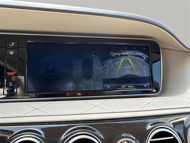 Mercedes-Benz S-Class S550 2015