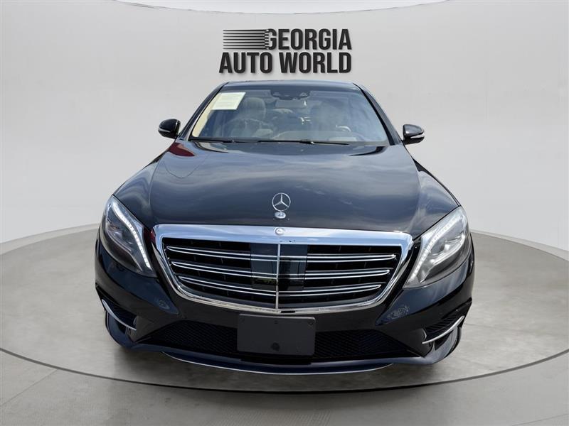 Mercedes-Benz S-Class S550 2015
