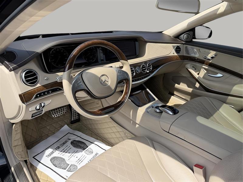 Mercedes-Benz S-Class S550 2015