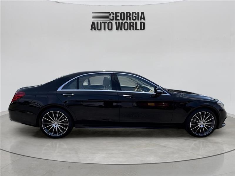 Mercedes-Benz S-Class S550 2015