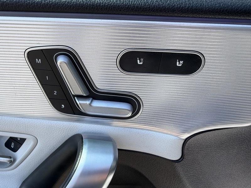 Mercedes-Benz CLA-Class CLA250 2020