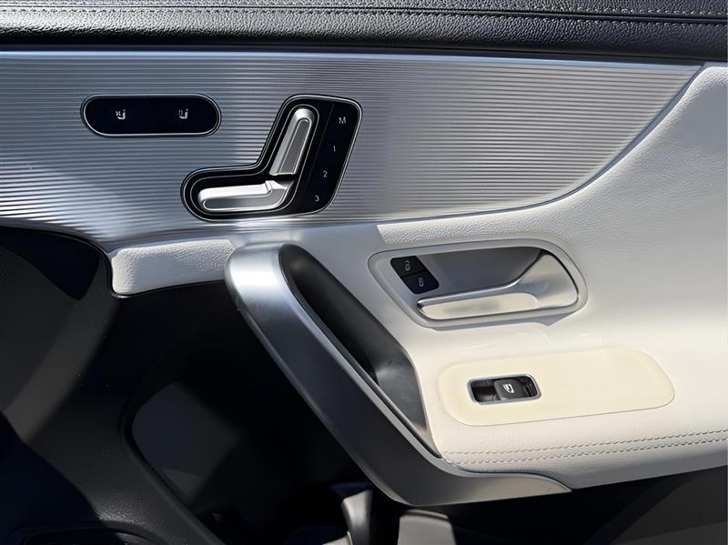 Mercedes-Benz CLA-Class CLA250 2020