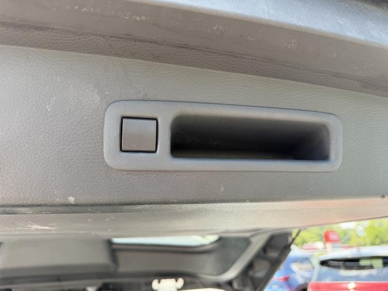Toyota Sienna LE 8-Passenger 2021