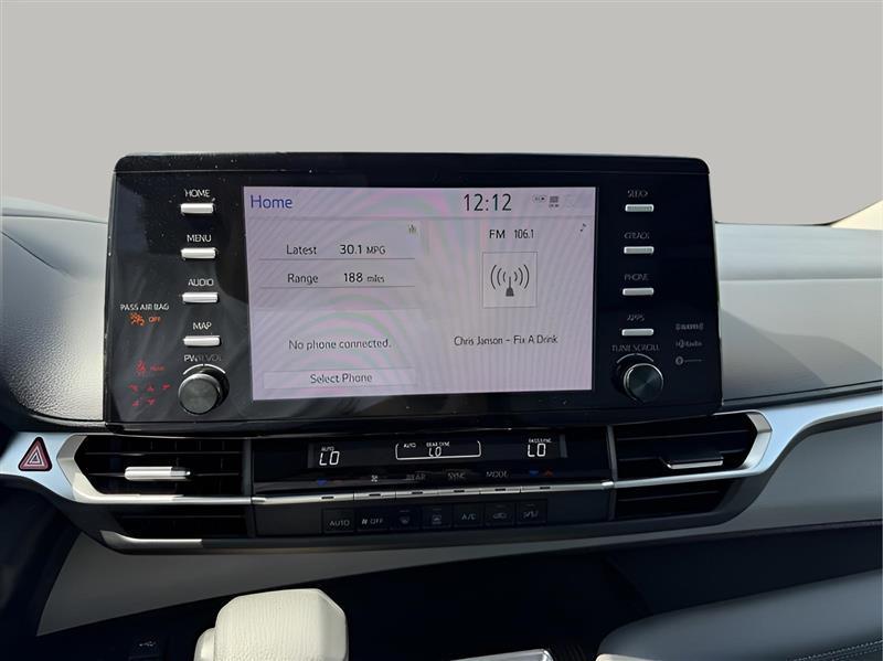 Toyota Sienna LE 8-Passenger 2021