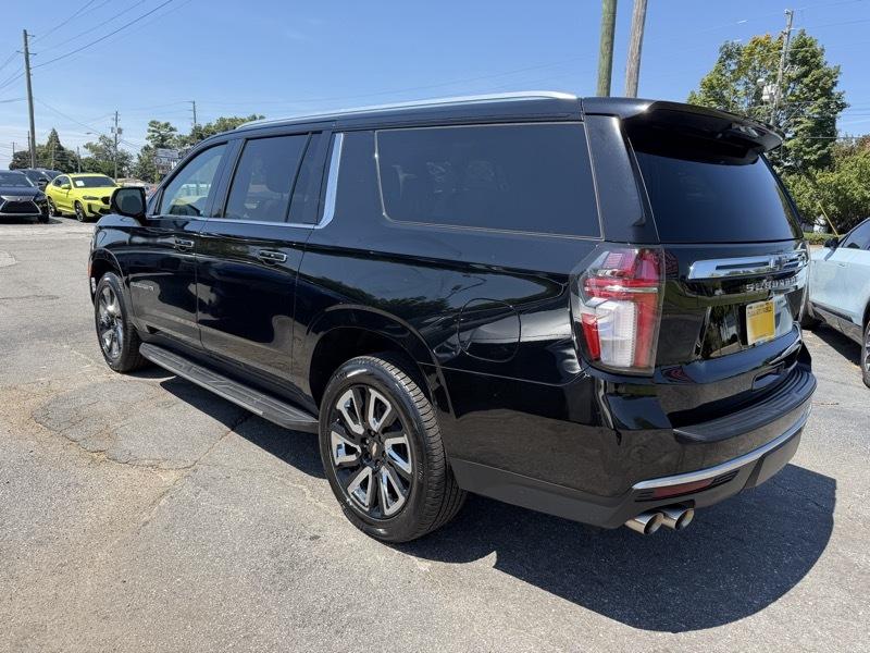 Chevrolet Suburban Premier 2021