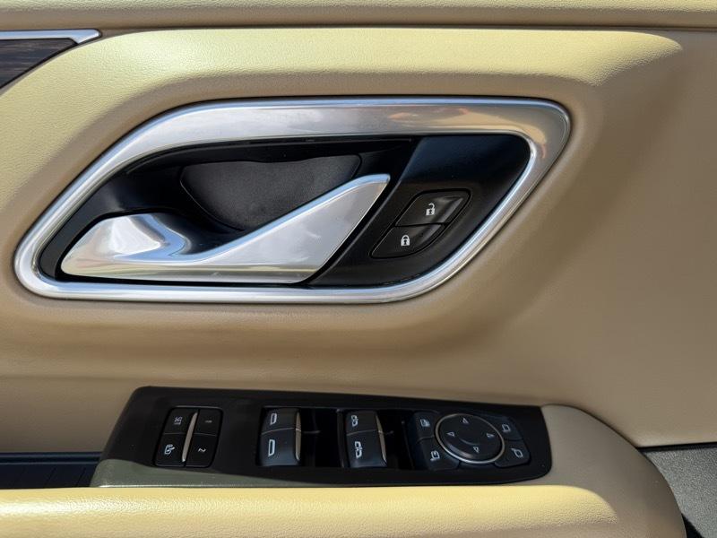 Chevrolet Suburban Premier 2021