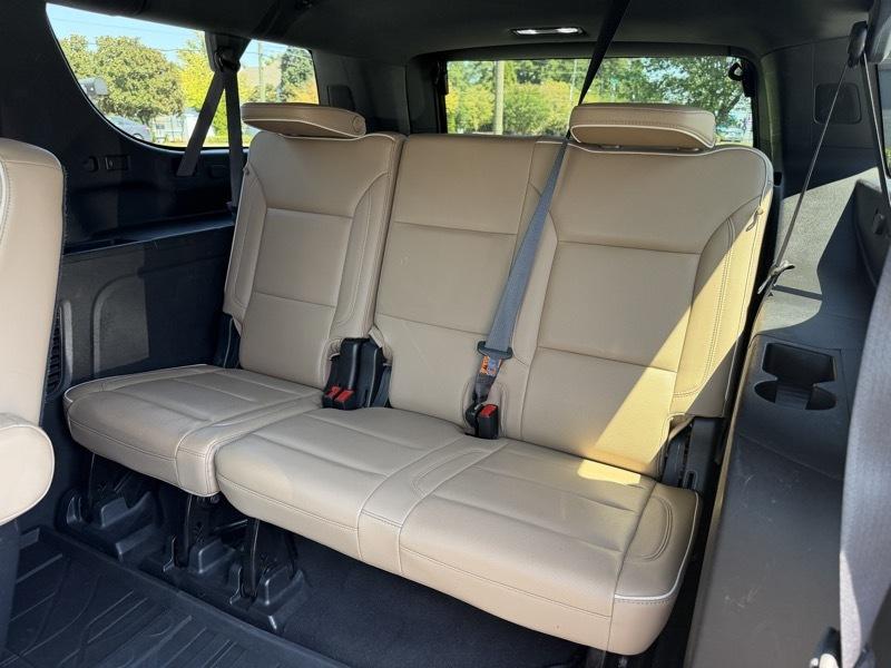 Chevrolet Suburban Premier 2021