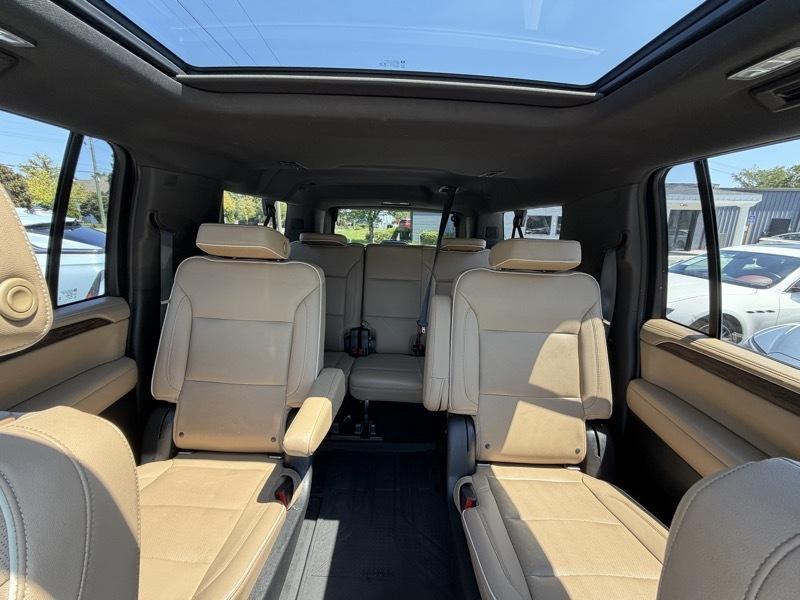 Chevrolet Suburban Premier 2021