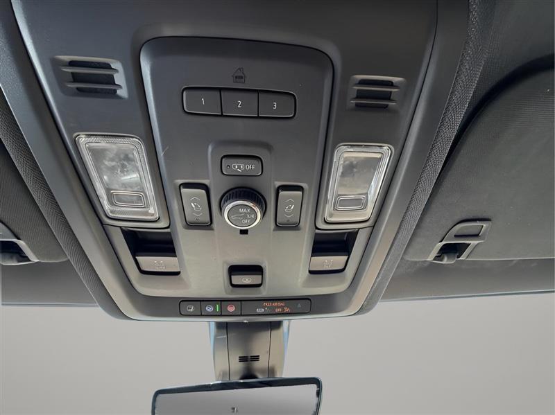 Chevrolet Suburban Premier 2021