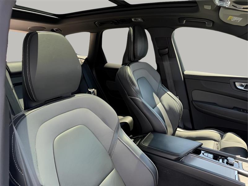 Volvo XC60 T5 R-Design 2021