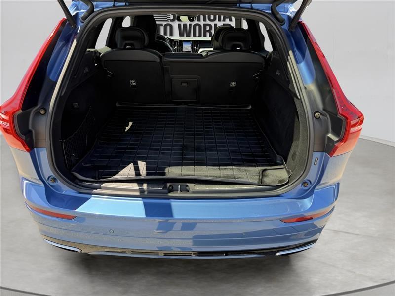Volvo XC60 T5 R-Design 2021
