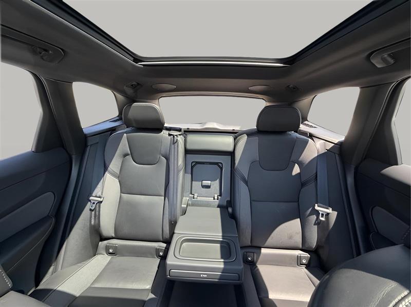 Volvo XC60 T5 R-Design 2021