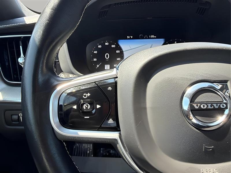 Volvo XC60 T5 R-Design 2021