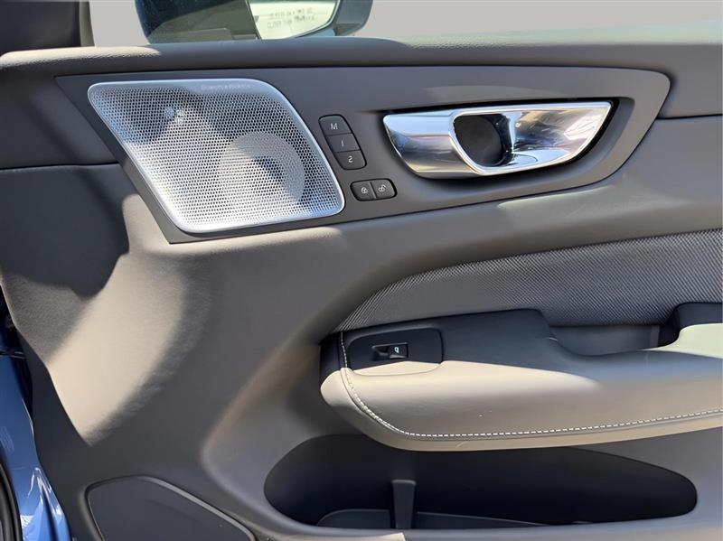 Volvo XC60 T5 R-Design 2021
