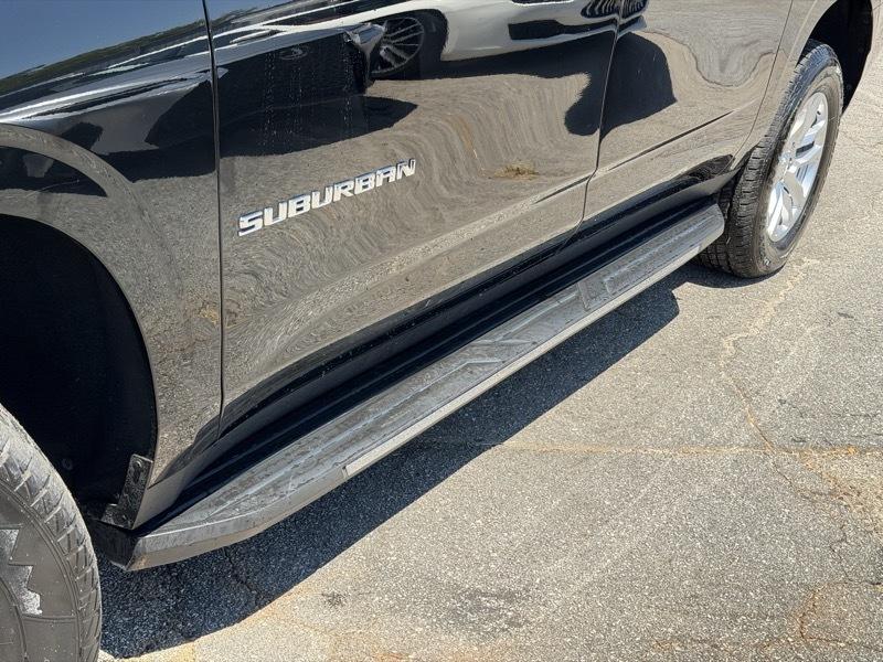 Chevrolet Suburban LT 2WD 2022