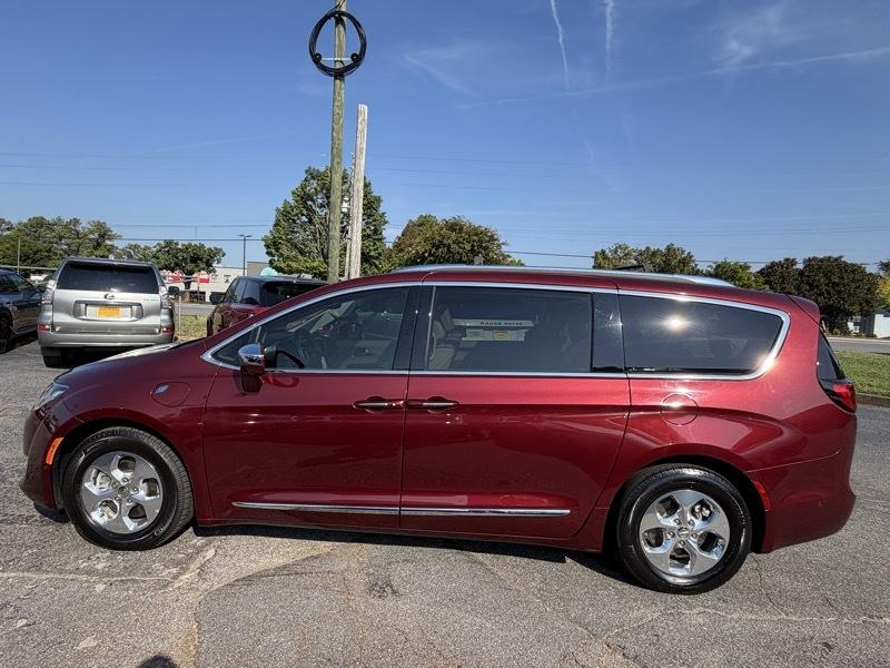 Chrysler Pacifica Hybrid Limited 2018