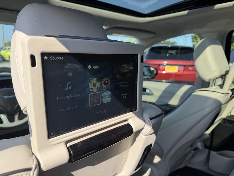 Chrysler Pacifica Hybrid Limited 2018